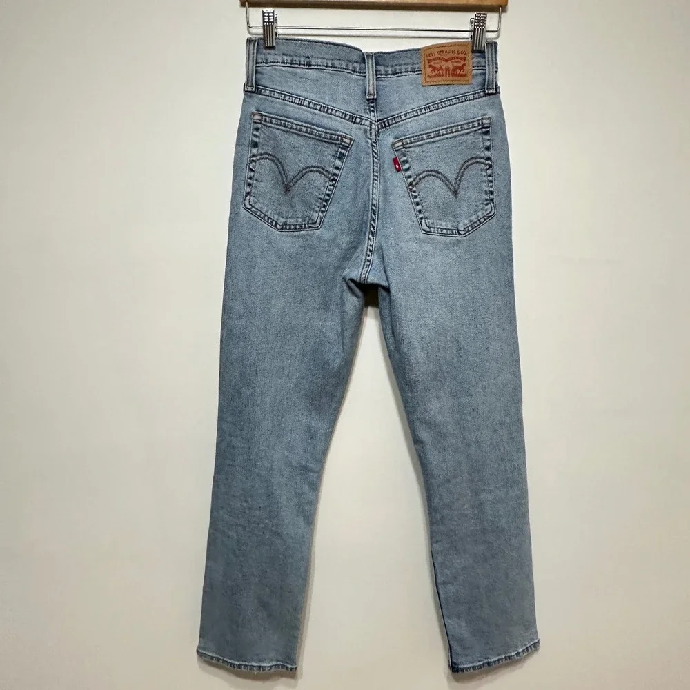 Levis levi wedgie